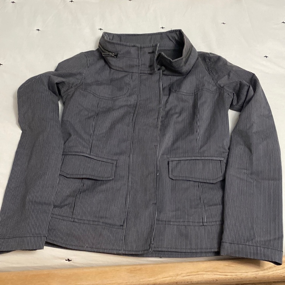 Dark grey pinstriped jacket size m